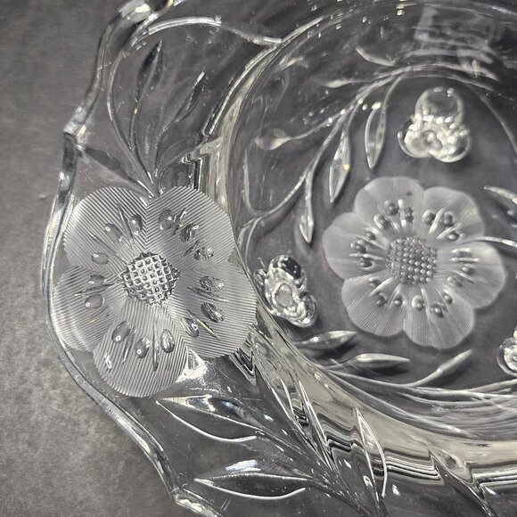 Vintage European Cut Crystal Round Floral Etched Tri-Footed Thick Bowl - Picture 6 of 13